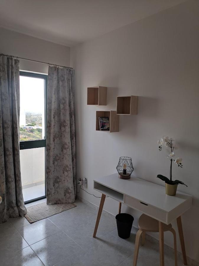 Gaia Penthouse Sea And Country Views Home St. Paul's Bay Exteriör bild