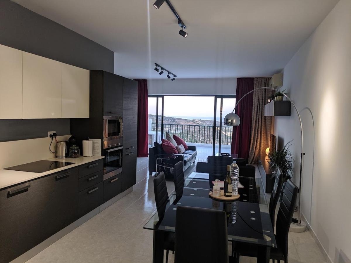 Gaia Penthouse Sea And Country Views Home St. Paul's Bay Exteriör bild