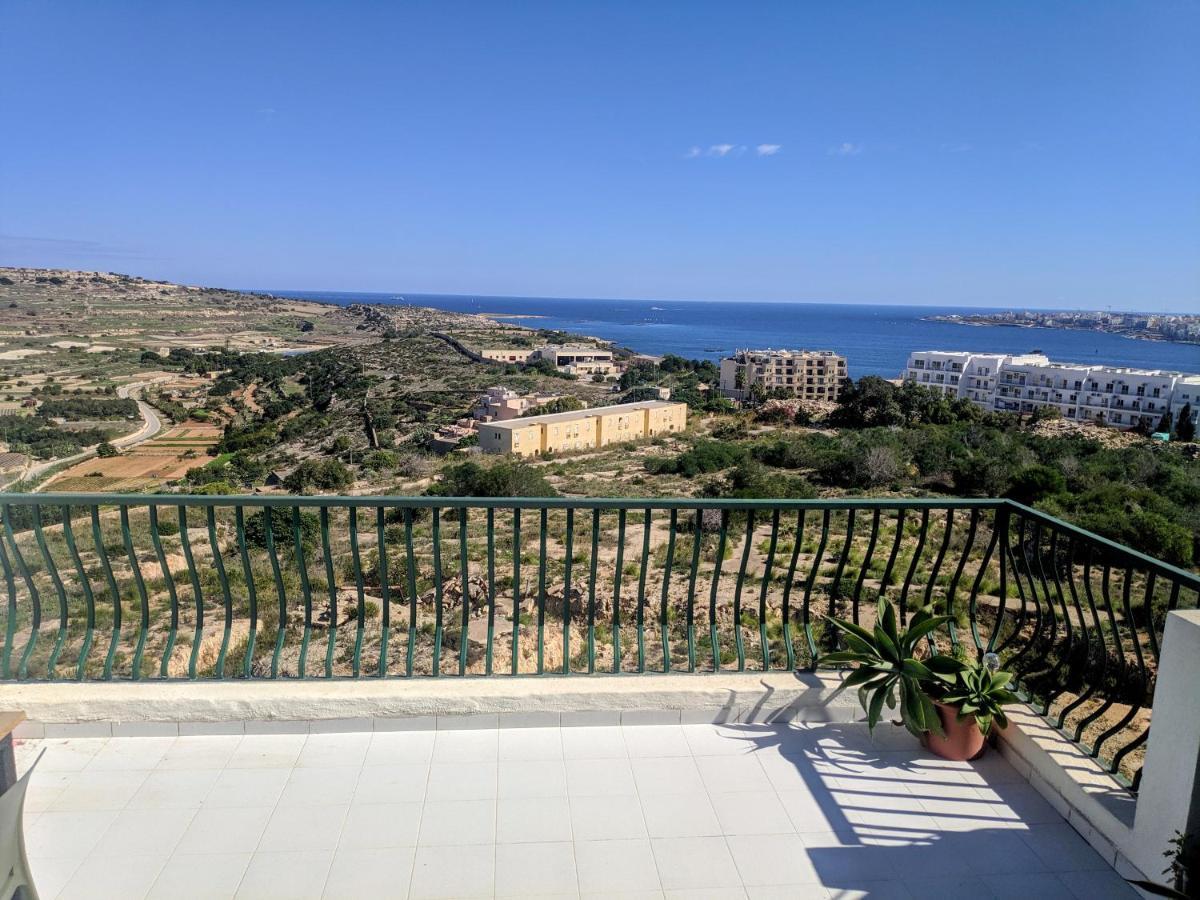 Gaia Penthouse Sea And Country Views Home St. Paul's Bay Exteriör bild