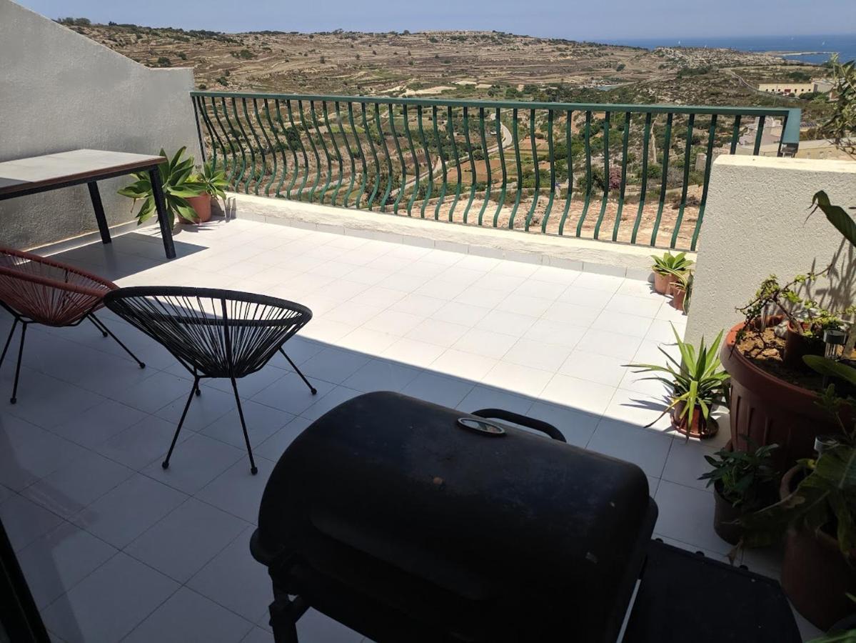 Gaia Penthouse Sea And Country Views Home St. Paul's Bay Exteriör bild